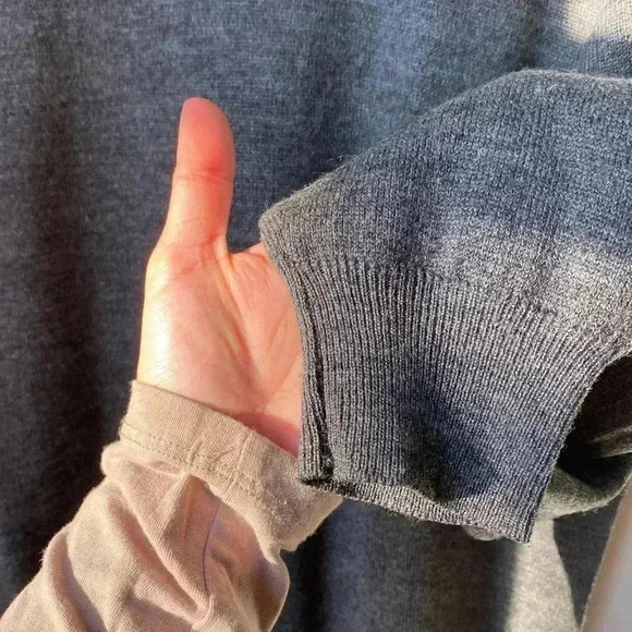 Gray Wool-Blend Turtleneck Cowl Sweater, Made in Italy, Fits Women’s M - Picture 3 of 9